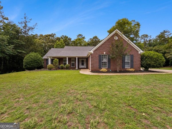 210 Lexington Circle, Athens
