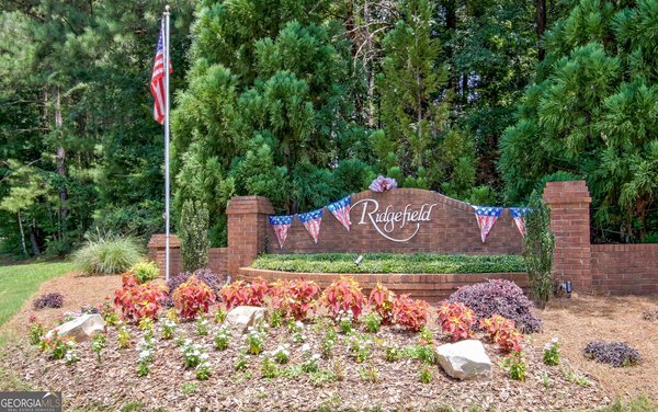1906 Ridgefield Drive, Peachtree City