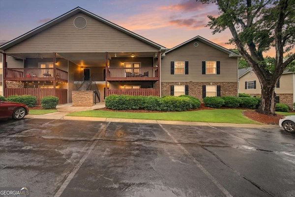 604 Brighton Point, Atlanta