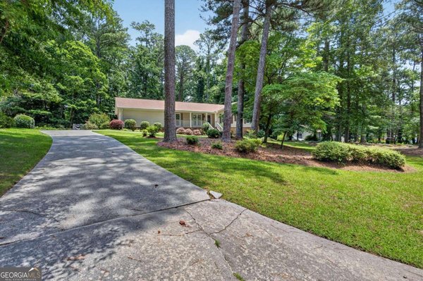 2868 Hickory Lane, Snellville