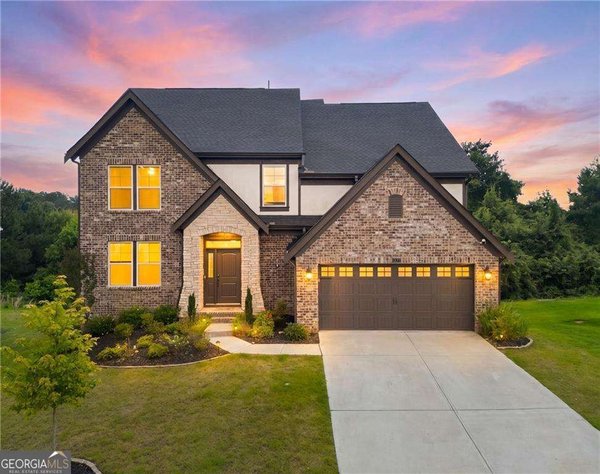 8150 Scenic Ridge Way, Cumming