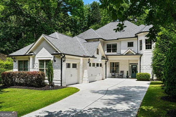 2601 Stoland Drive Brookhaven