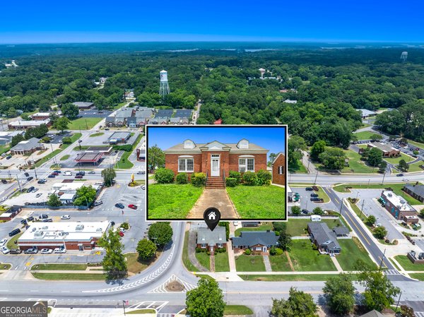 529 Howell Street Hartwell