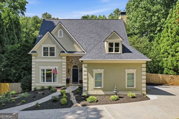 440 Oakleaf Trail, Suwanee