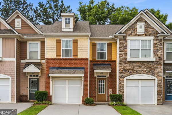 2079 Lakeshore Overlook Drive, Kennesaw