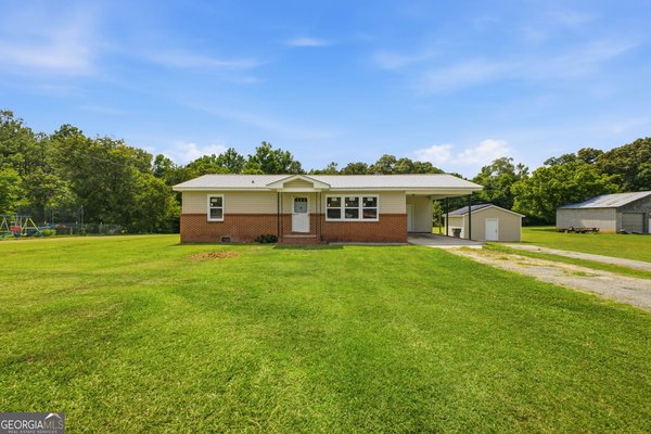 1576 Highway 100, Summerville