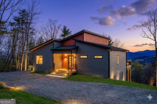 156 Sky High Drive, Ellijay