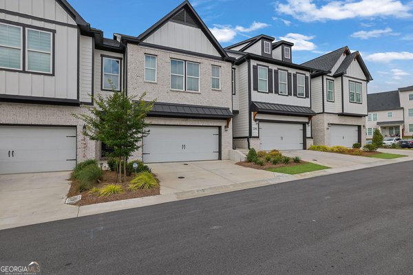 1245 Wintergreen Way, Cumming