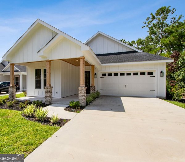 206 Holm Place, St. Marys