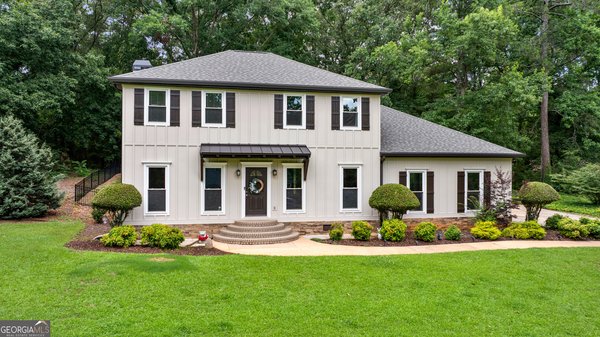 6 Canongate Trace Sharpsburg