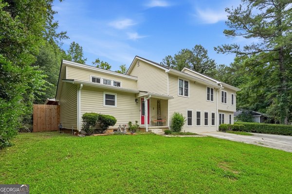 5032 Springtree Court Lithonia