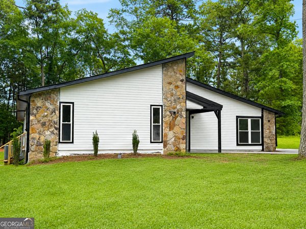 7300 Buck Creek Drive Fairburn
