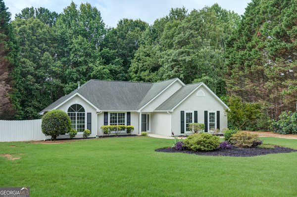 15 Pear Court Sharpsburg
