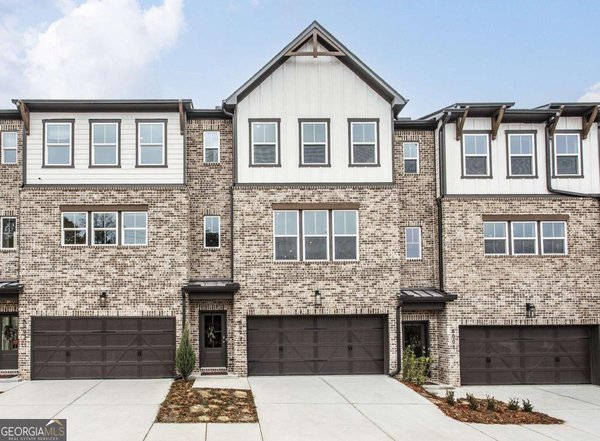 5999 Haviland Alley, Sugar Hill