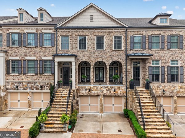 5042 Merton Lane, Marietta
