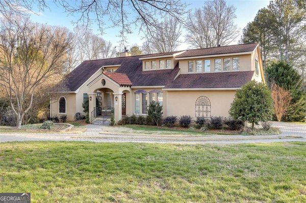 4474 Cove Island Drive, Marietta