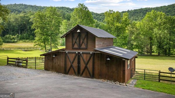 225 Cohutta Ranch Road, Blue Ridge