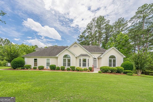 155 Noble Forest Drive Fayetteville