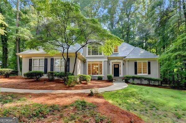 6480 White Oak Drive Cumming