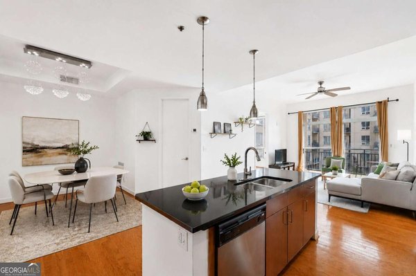 711 Cosmopolitan Drive Atlanta