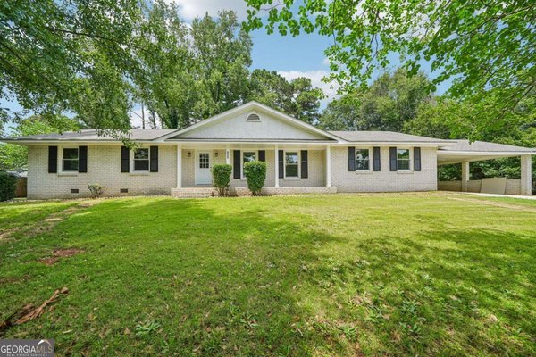 1352 White Oak Street Conyers