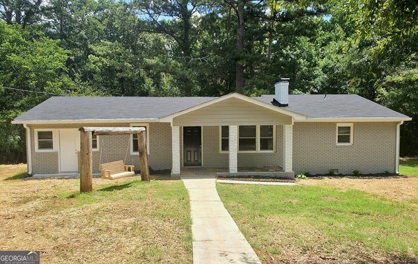 853 Moon Bridge Road, Winder