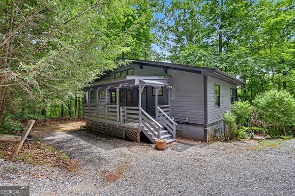 996 Crestview Dr Otto