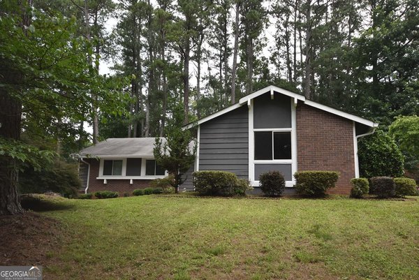1288 Crescent Drive, Marietta