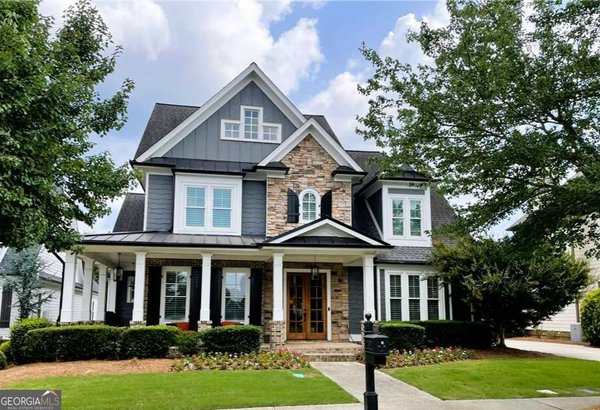 5451 Autumn Flame Drive Braselton