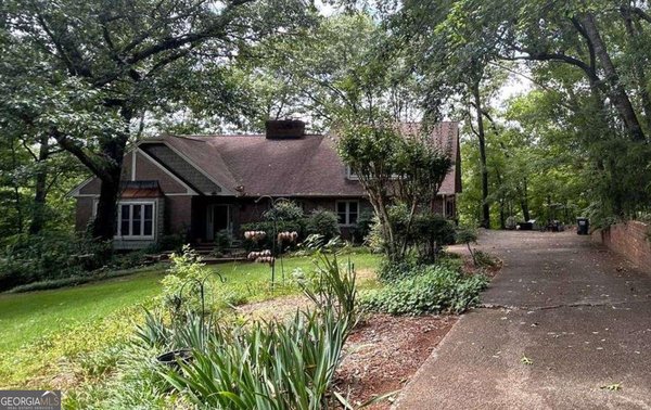 3177 Aycliff Court Snellville