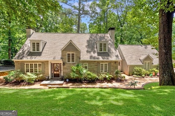 main picture of 34 River Park Drive, Sandy Springs