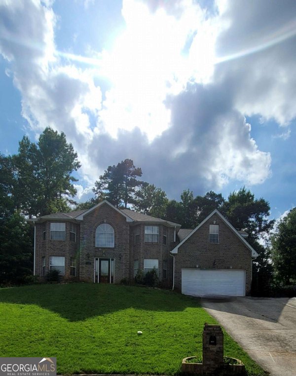 515 Carriage Walk Court, Stone Mountain