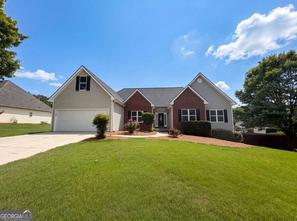 3322 Henderson View Court Loganville