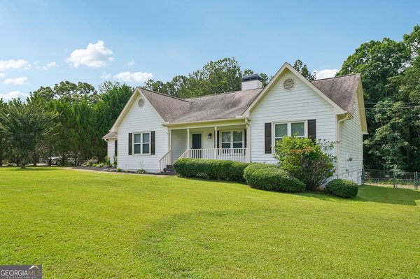 162 Country Meadows Court, McDonough