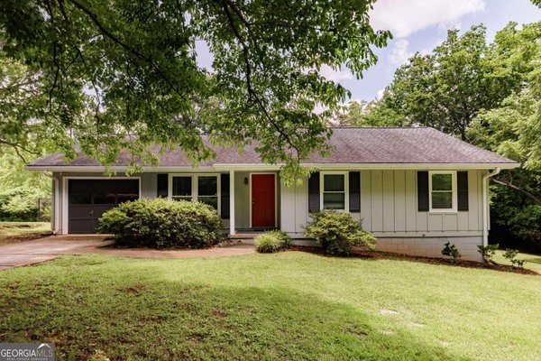 168 Pearl Street, Athens