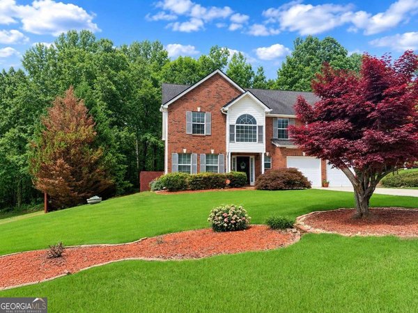 1835 Winding Crossing Trail Fairburn