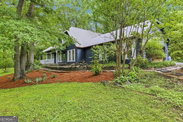 2218 J Warren Road, Cornelia