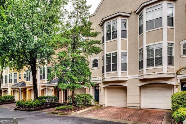 375 Highland Avenue Atlanta