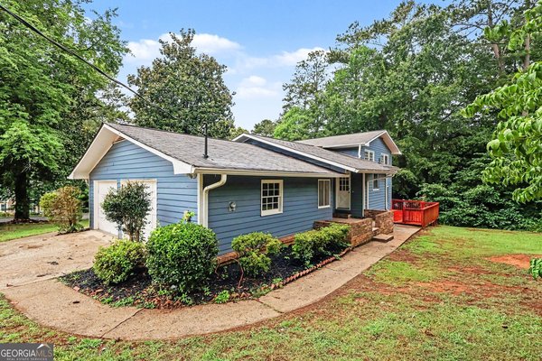 3348 Goldenchain Drive, Lithonia