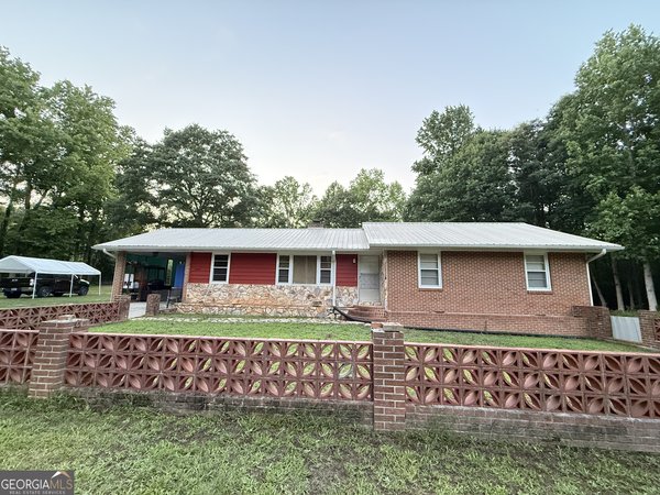 2827 Bomar Road, Douglasville