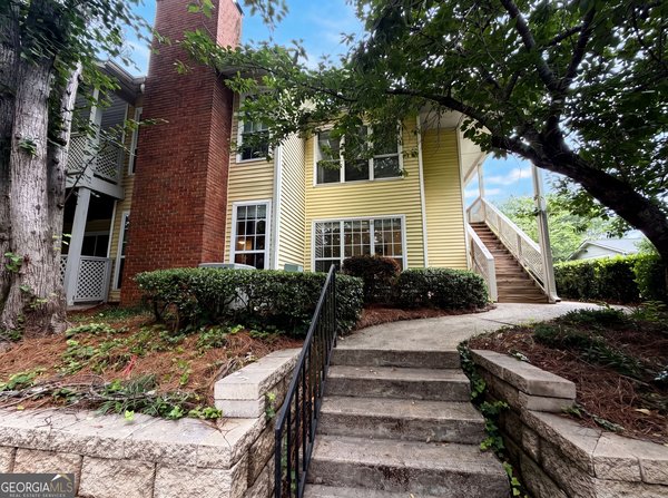 6818 Glenridge Drive Sandy Springs