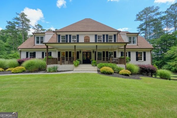 1385 Keans Court, Roswell