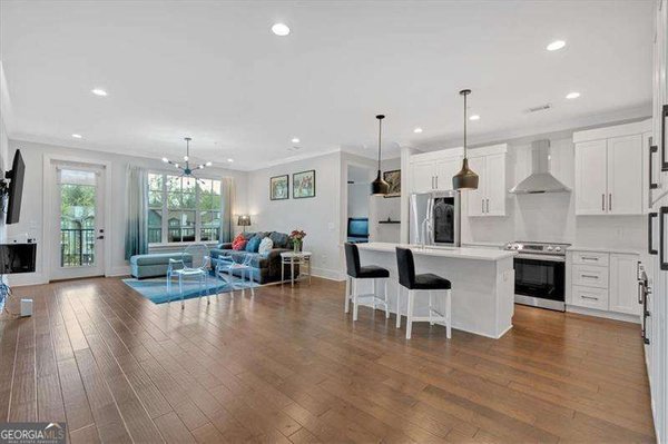 6890 Peachtree Dunwoody Road Atlanta