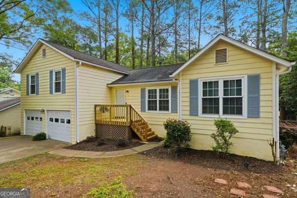 165 Tyson Circle, Roswell