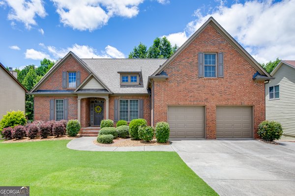 main picture of 2375 Stone Willow Way, Buford