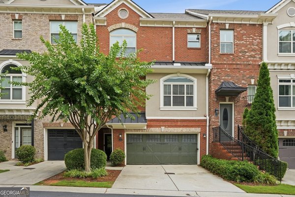 934 Delaronde Court, Sandy Springs