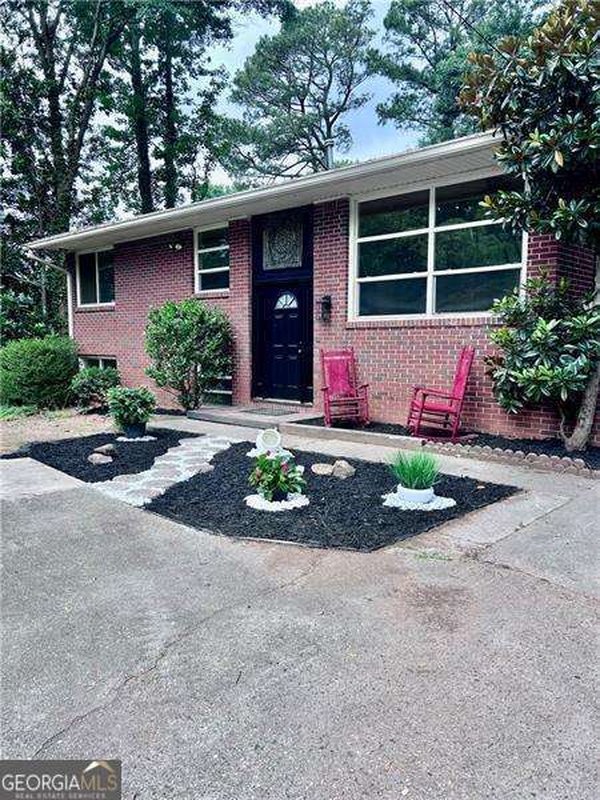 2600 Benson Poole Road Smyrna
