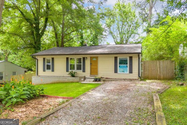 3351 Phillips Circle Decatur