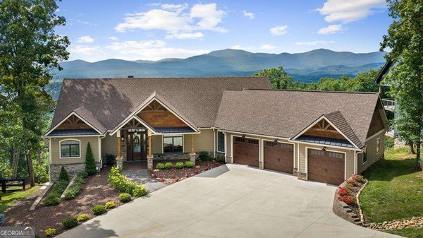 437 Winding Ridge Blairsville