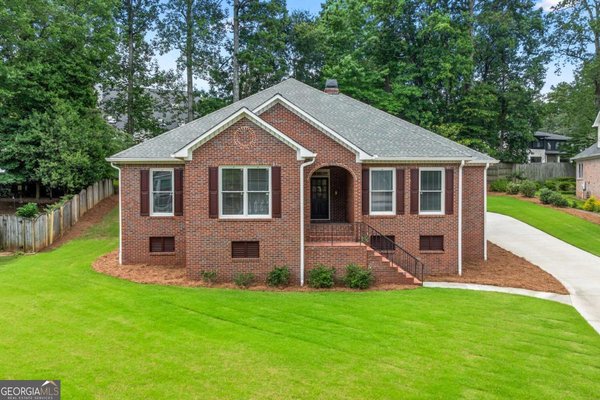 603 Fairway Court, Marietta